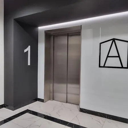 Apartman Z Duzym Tarasem W Super Lokalizacji W Lodzi W Poblizu Dworca Kolejowego Łódź