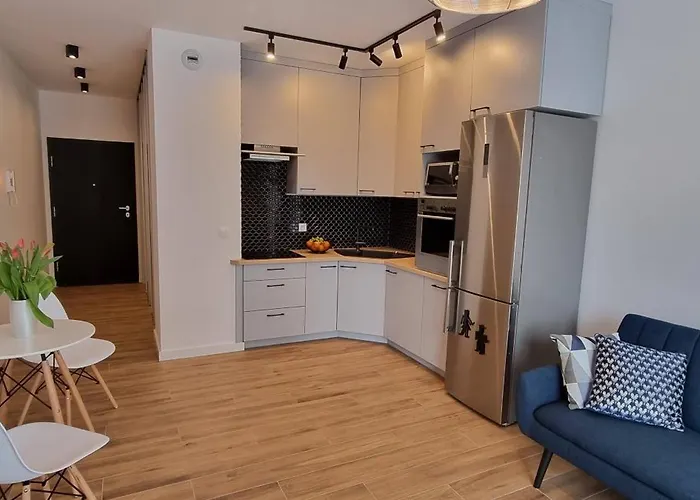 Z Duzym Tarasem W Super Lokalizacji W Lodzi W Poblizu Dworca Kolejowego * Łódź