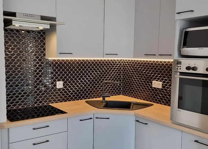 Z Duzym Tarasem W Super Lokalizacji W Lodzi W Poblizu Dworca Kolejowego Apartman *